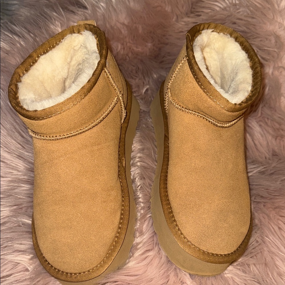 UGG Classic Tan Sheepskin Boots